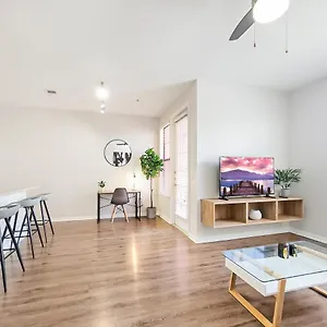  Apartment Getaway Near Beaches And Airport United States